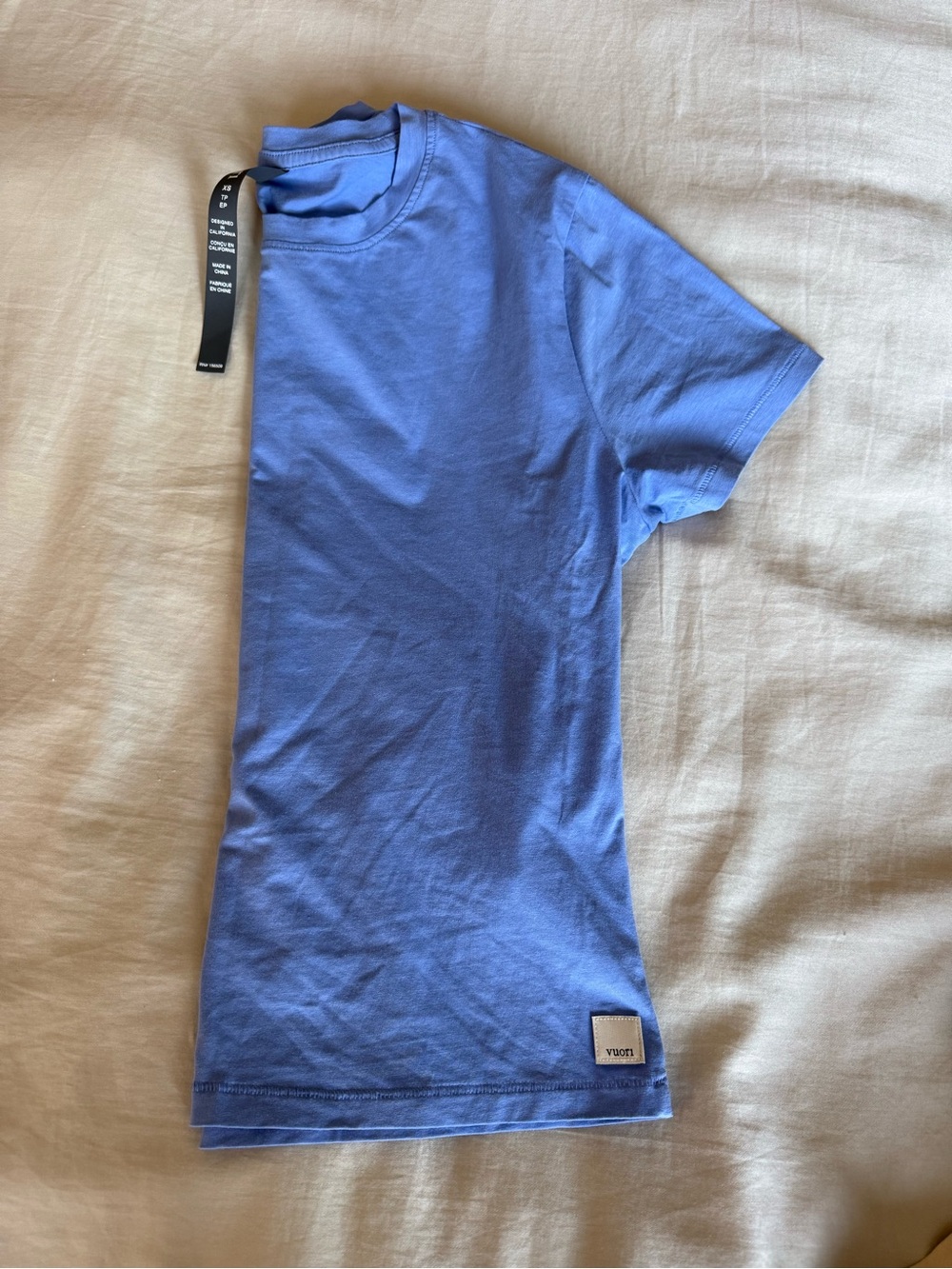Vuori Short Sleeve Crew Tee in Periwinkle Blue - Picture 4 of 4